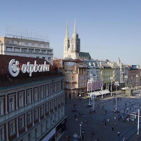 Studio Apartment With A View Of Ban Jelacic Square Zagreb Exterior foto